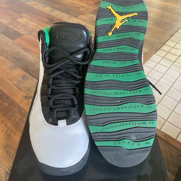 Jordan 10 - Picture 5 of 7
